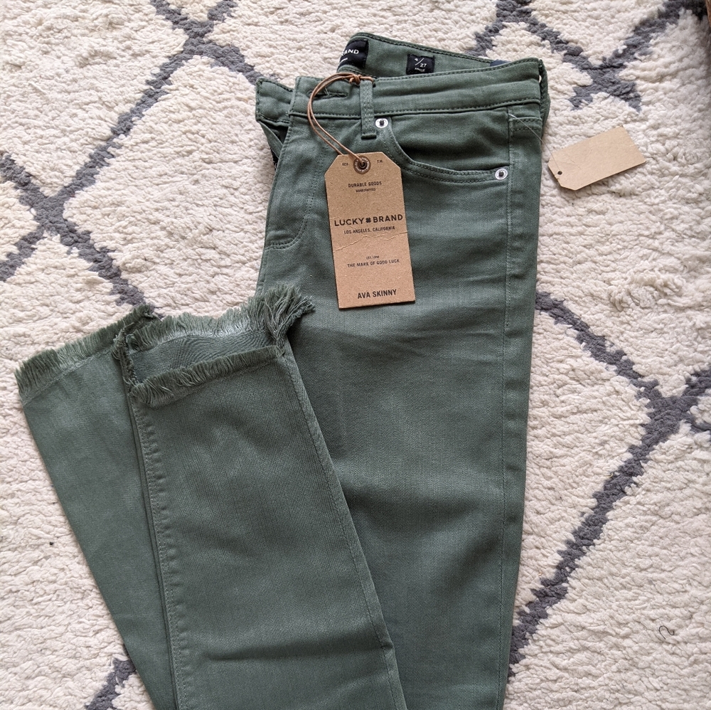 NWT Olive green Lucky Brand Ava skinnyJeans